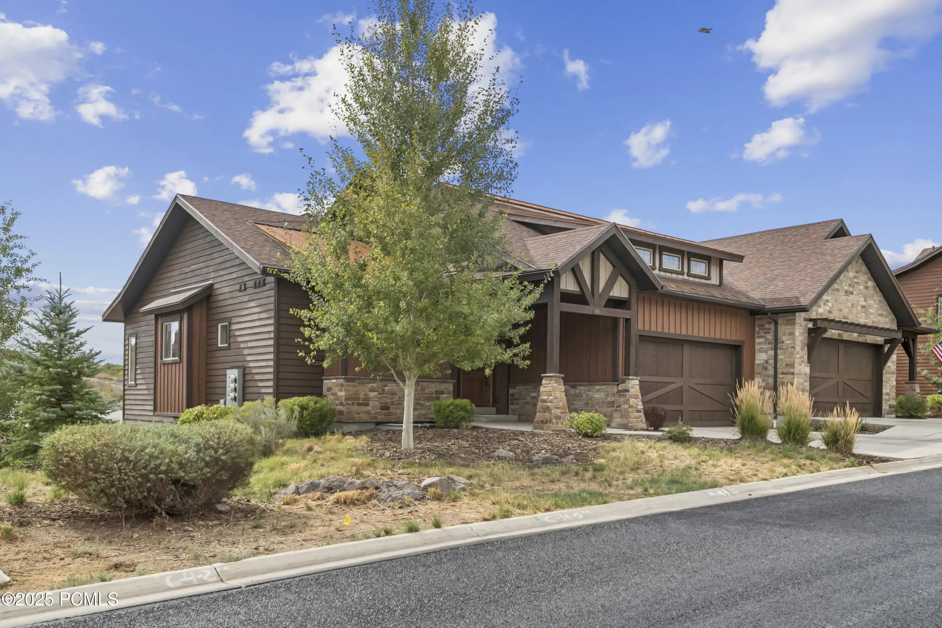 Photo of Listing #12504116