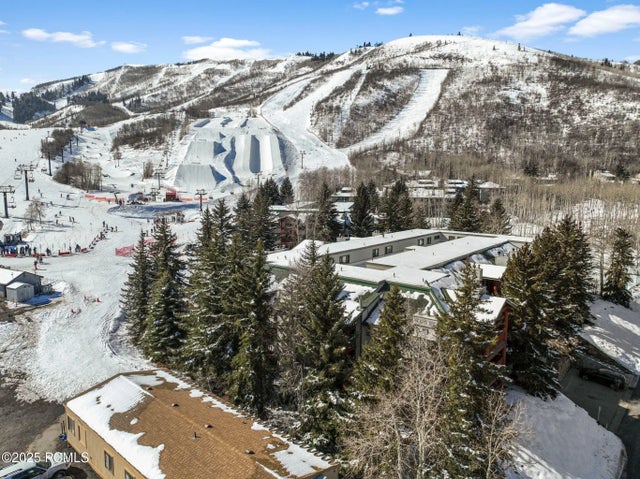 401 Silver King Drive 17, Park City