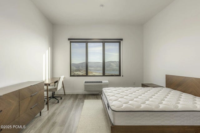 2303 W Deer Hollow Road 2211, Park City