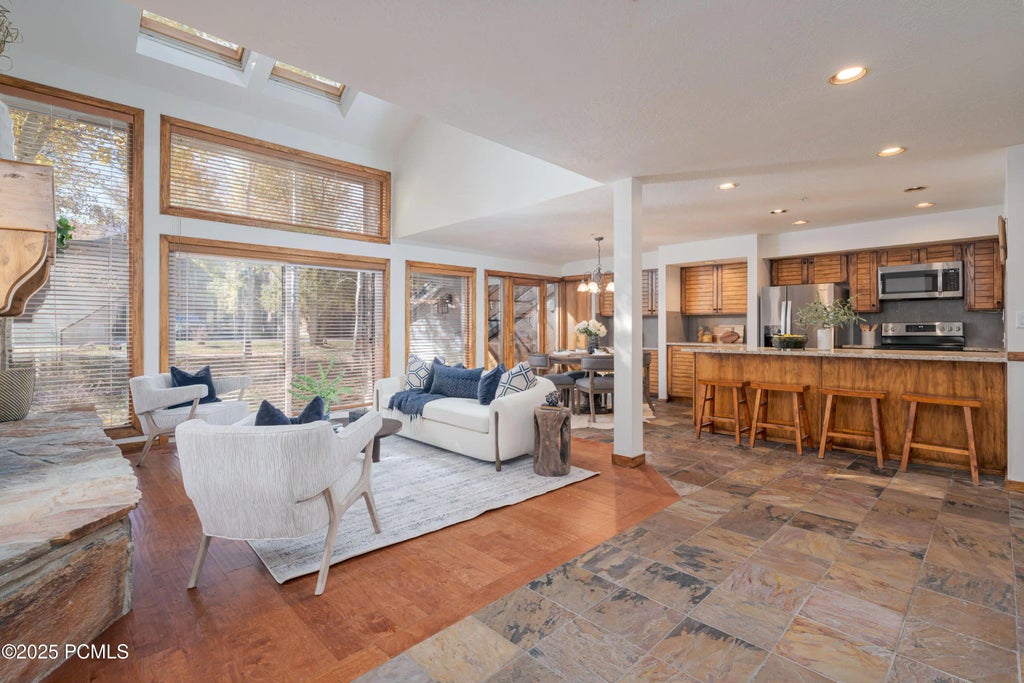 2364 Gilt Edge Circle 12, Park City