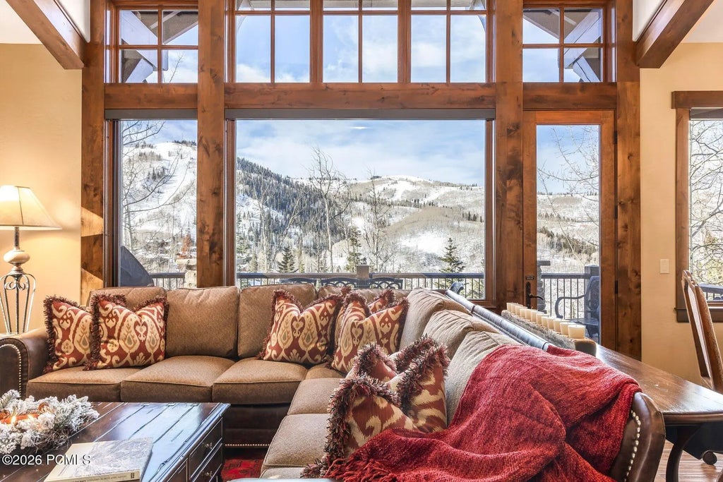 8877 Empire Club Drive 24, Park City