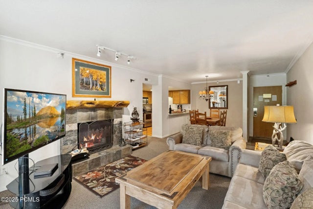 950 Park Avenue Avenue 236, Park City