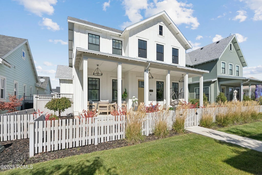 10888 S Lake Island Drive 166, South Jordan