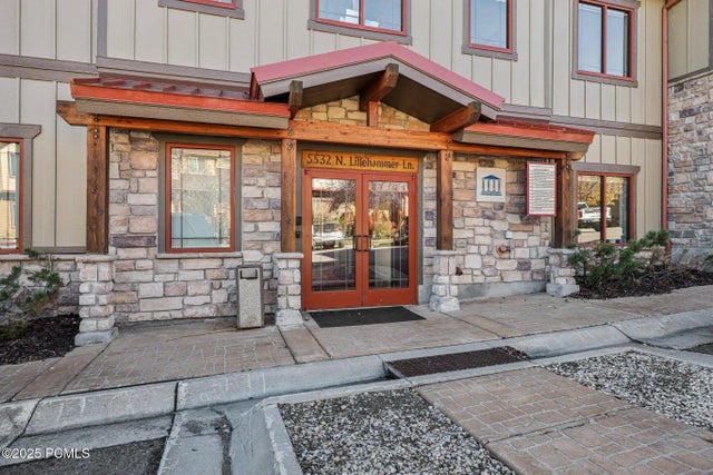 5532 Lillehammer Lane Suite 207, Park City