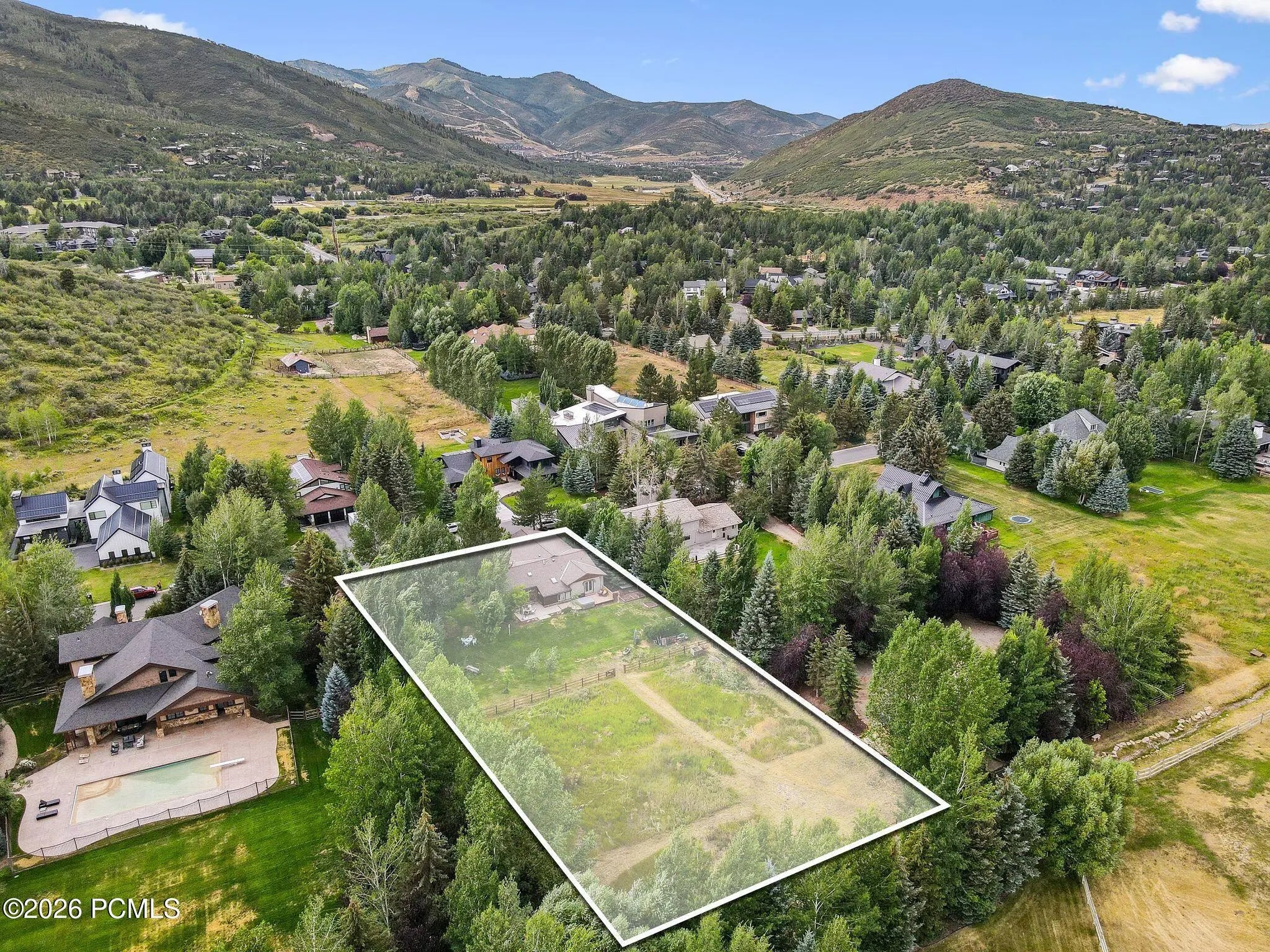 Photo of Listing #12504819