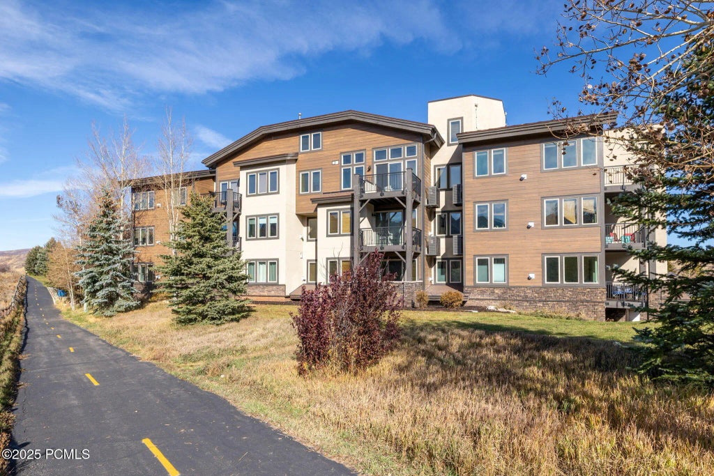 6749 N 2200 W B 107, Park City