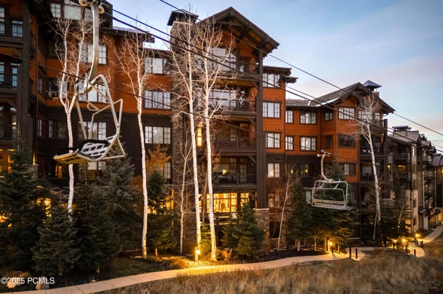 8894 Empire Club Drive 204, Park City