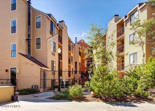 1940 Prospector Ave Avenue 402, Park City