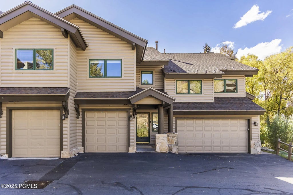 690 Deer Valley Drive Unit 11, Park City