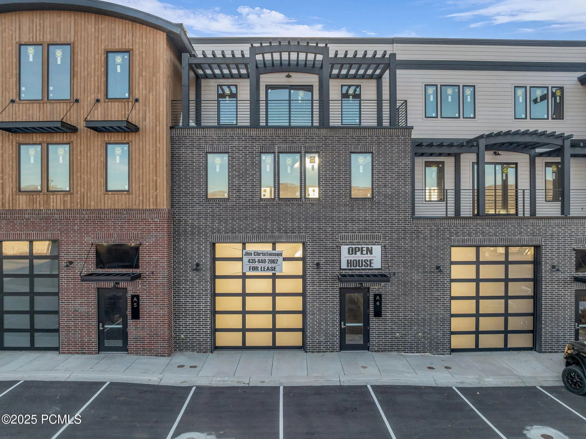 Photo of Listing #12504951