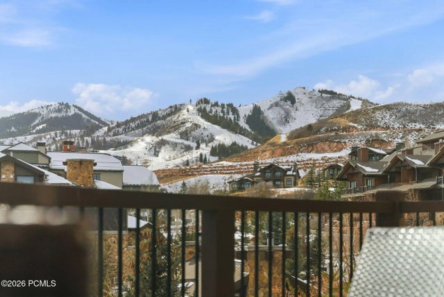 2100 Frostwood Boulevard 6173, Park City