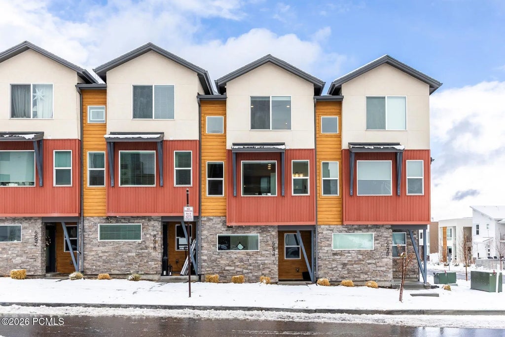 6684 N Silver Creek Drive, Park City