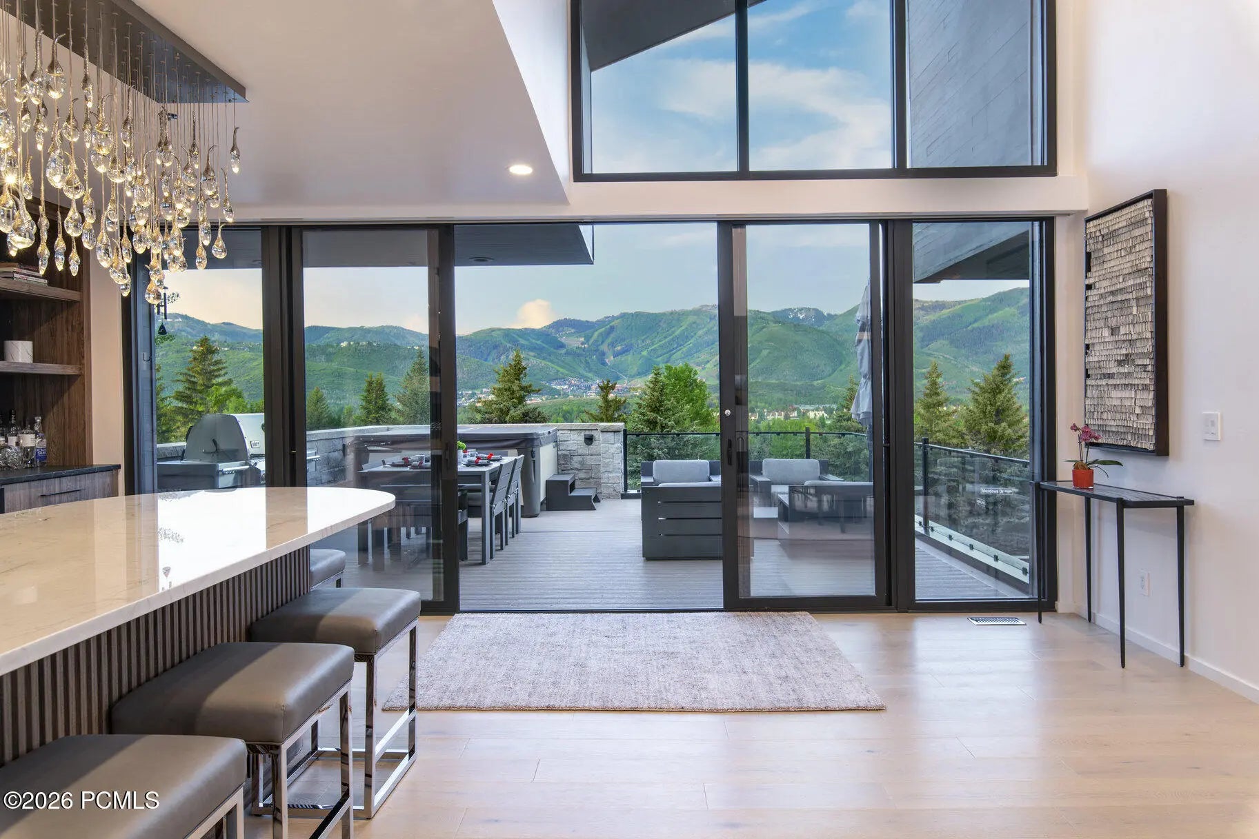 Photo of Listing #12600073