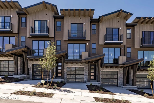 2002 W Pointe Drive H3, Heber City