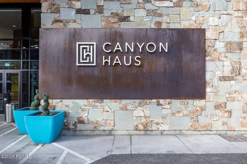 2670 W Canyons Resort Drive 202, Park City