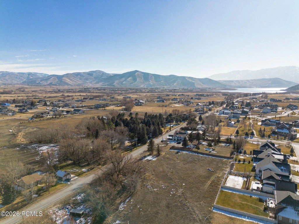 806 Stringtown Road, Midway