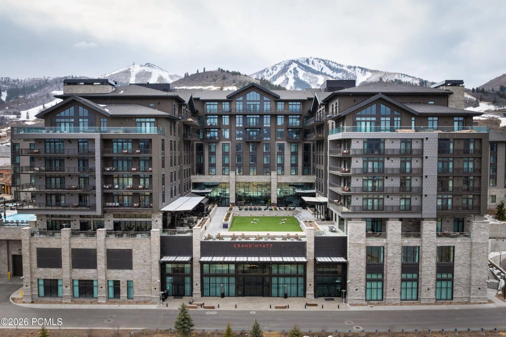 1702 W Glencoe Mountain Way 7048, Park City