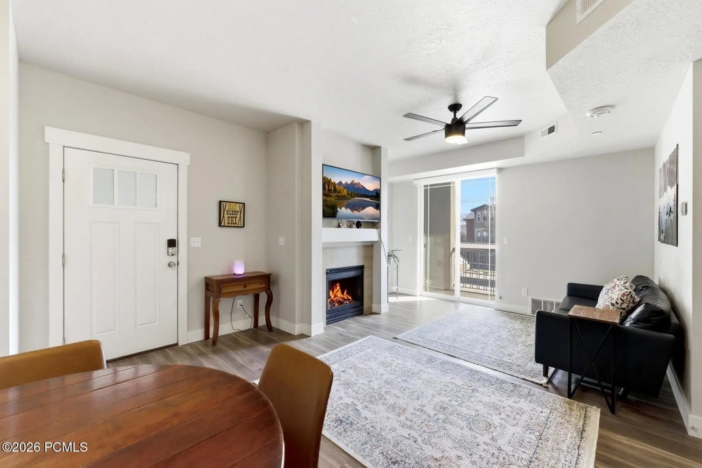 1051 S 500 East E203, Heber City