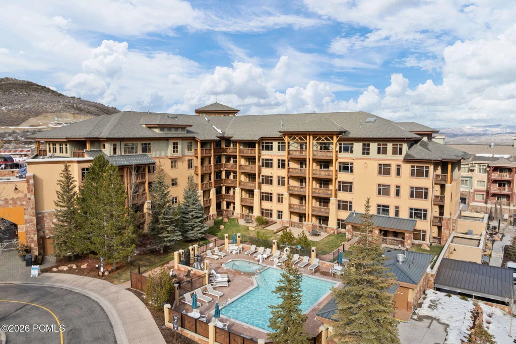 3720 N Sundial Court C110, Park City