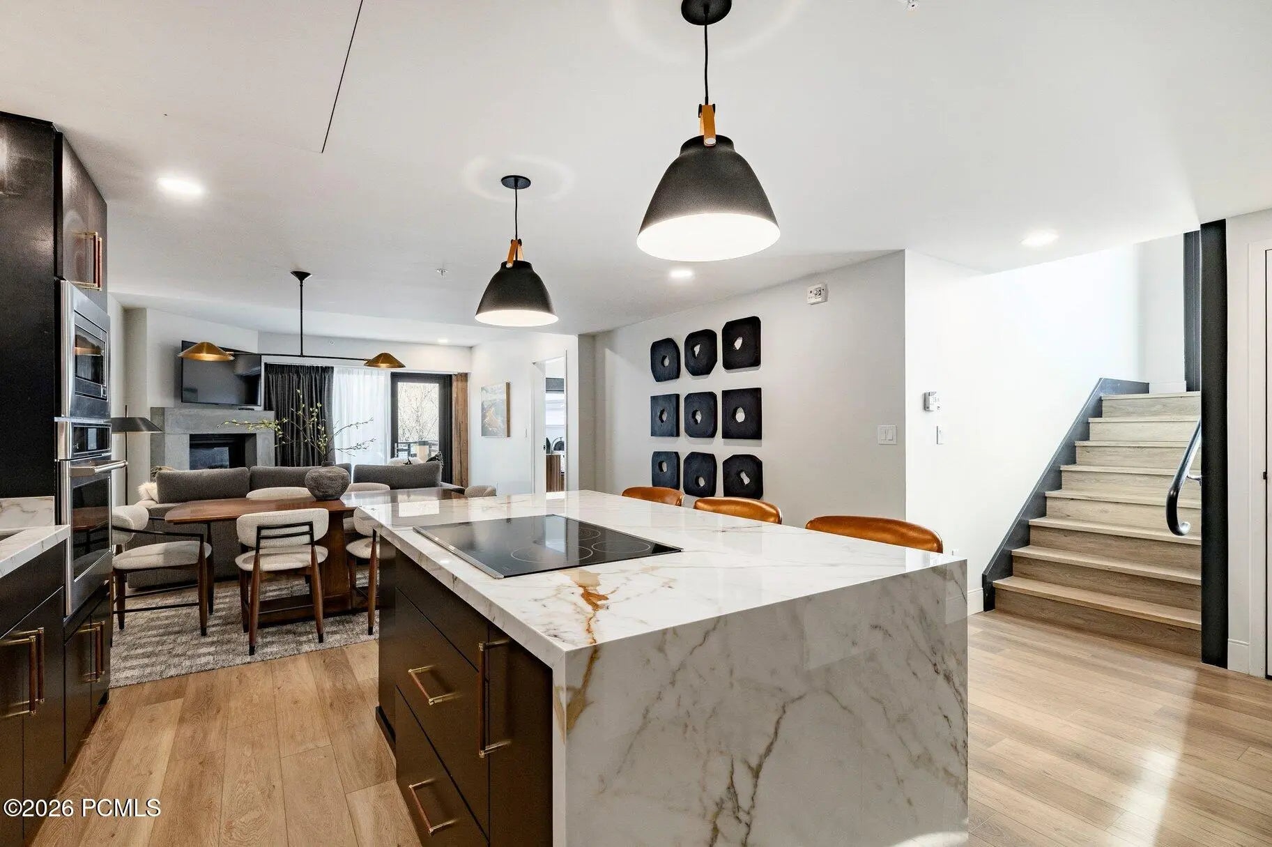 Photo of Listing #12600738