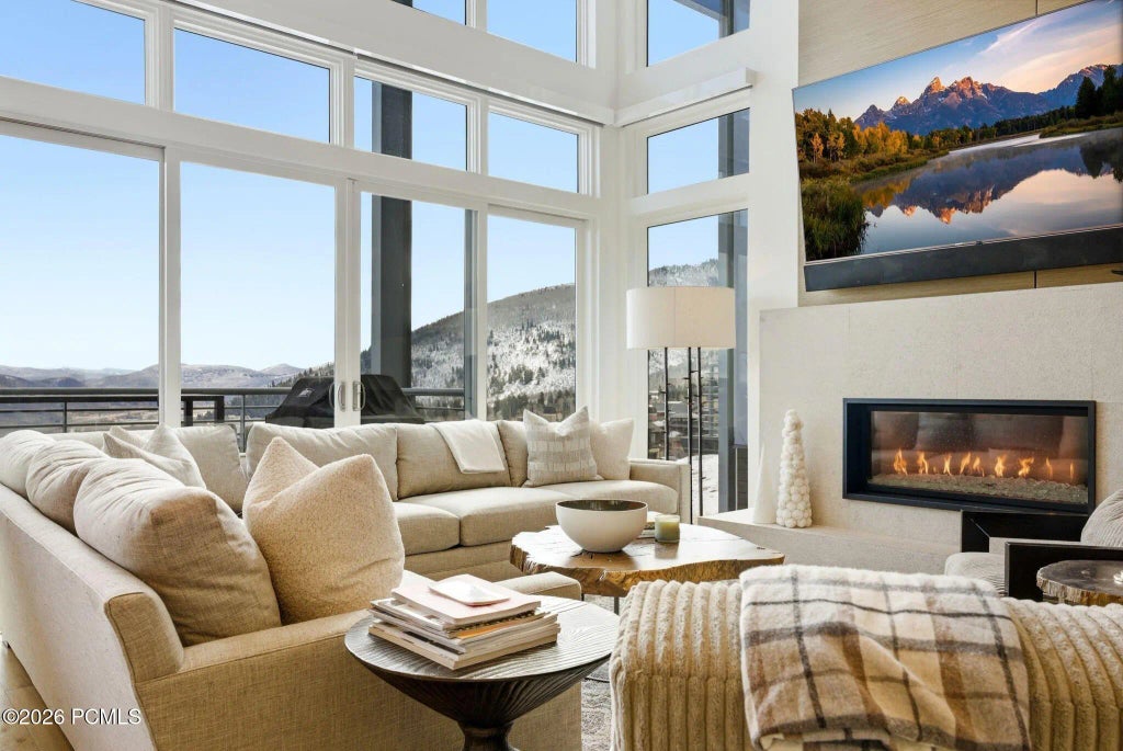 2752 W High Mountain Road 1901, Park City