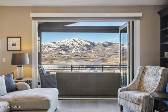 11125 N Shoreline Drive, Hideout