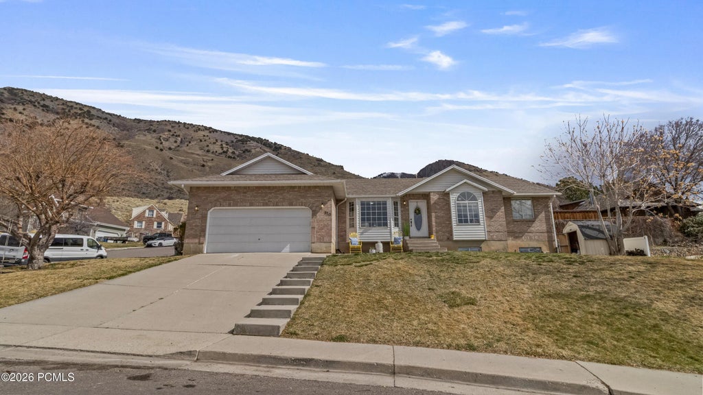 320 E 1350, Pleasant Grove