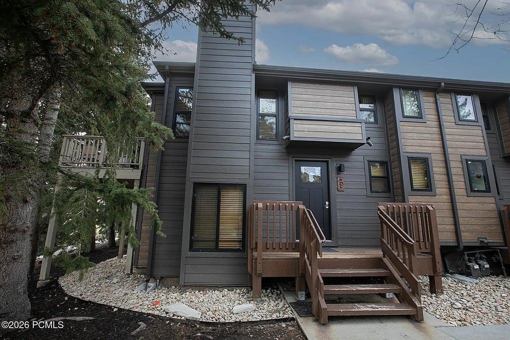 2100 Canyons Resort Drive Apt 21c, Park City