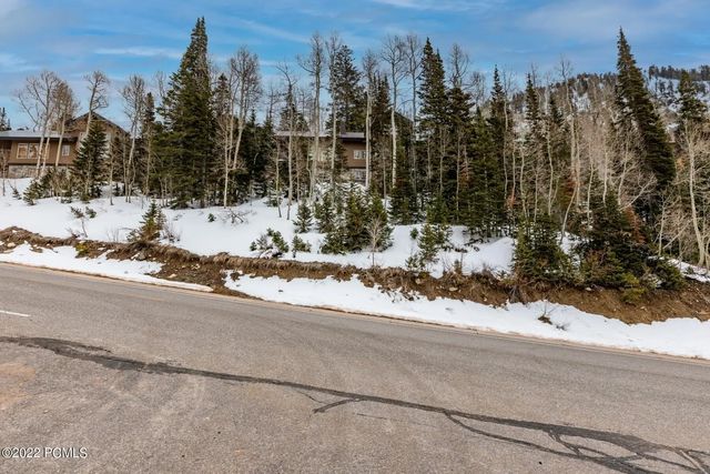 9740 Bypass Road 26, Sandy
