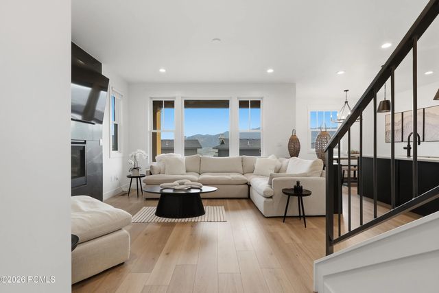 11687 N Shoreline Drive, Hideout