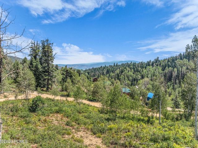 1365 Navajo Rd 38, Wanship