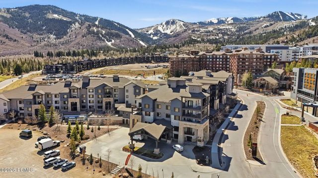 2669 Canyons Resort Drive 203, Park City