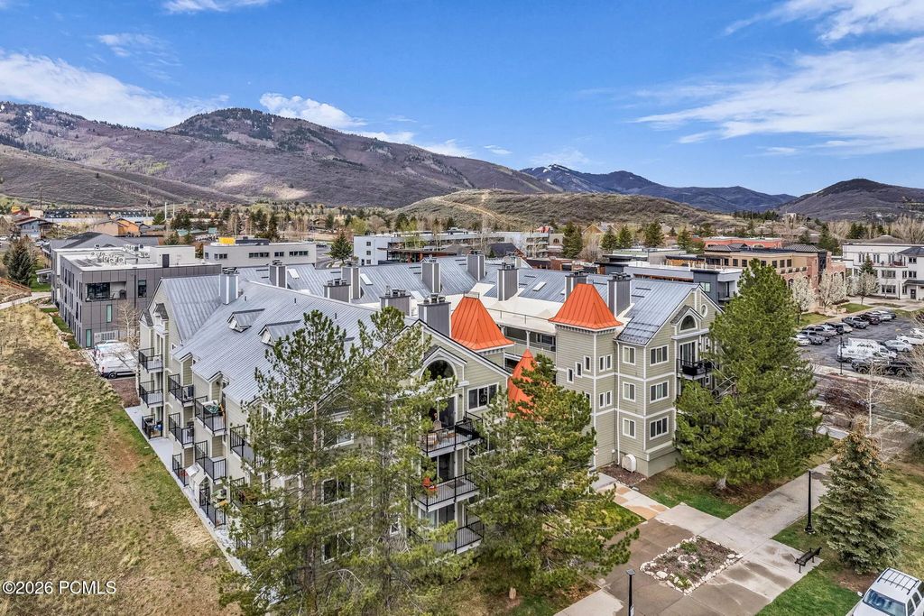 1885 Prospector Ave B12, Park City