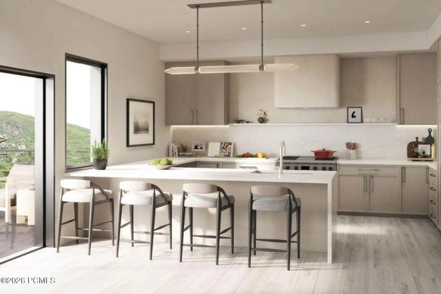7367 S Canyon Centre Parkway 405, Cottonwood Heights