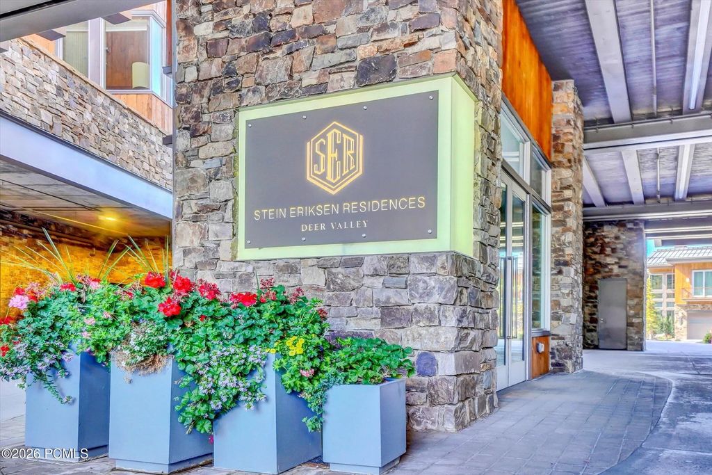 7101 Stein Circle  611, Park City