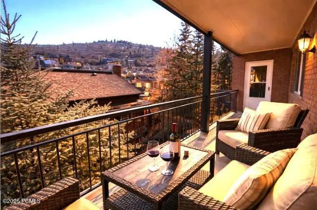 220 Park Avenue C51, Park City