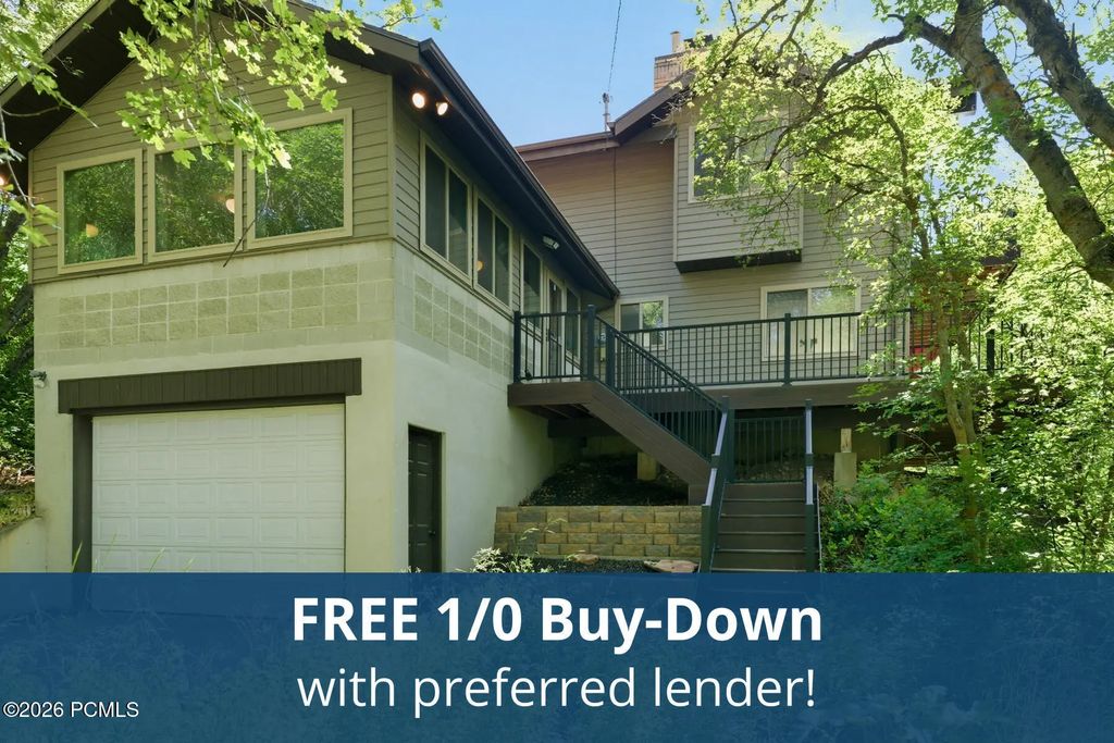 4004 S Mountain Maple Lane, Springville