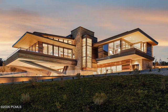 3968 Pinnacle Sky Loop, Park City