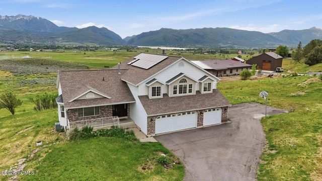 8927 E Pineview Drive, Huntsville