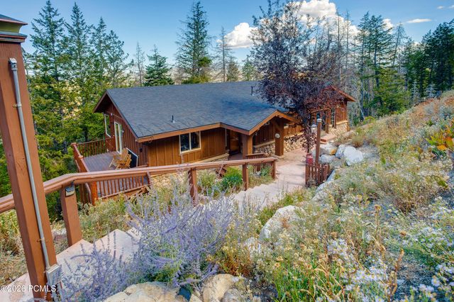 390 Matterhorn Drive, Park City