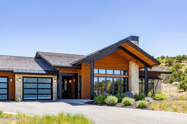 502 N Red Ledges Village Way, Heber City