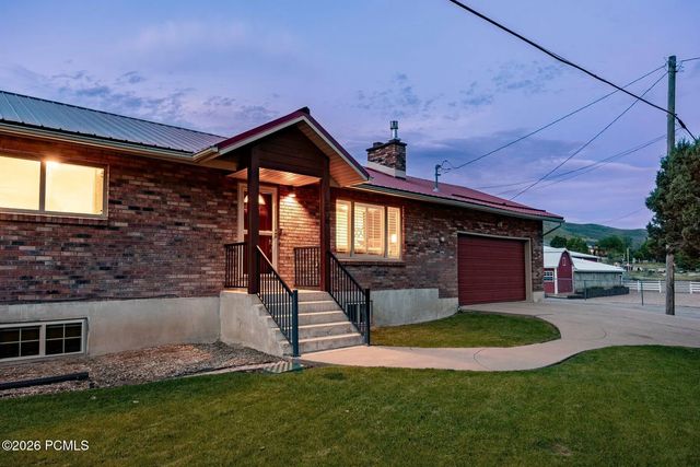 3070 W Old Highway Road, Morgan