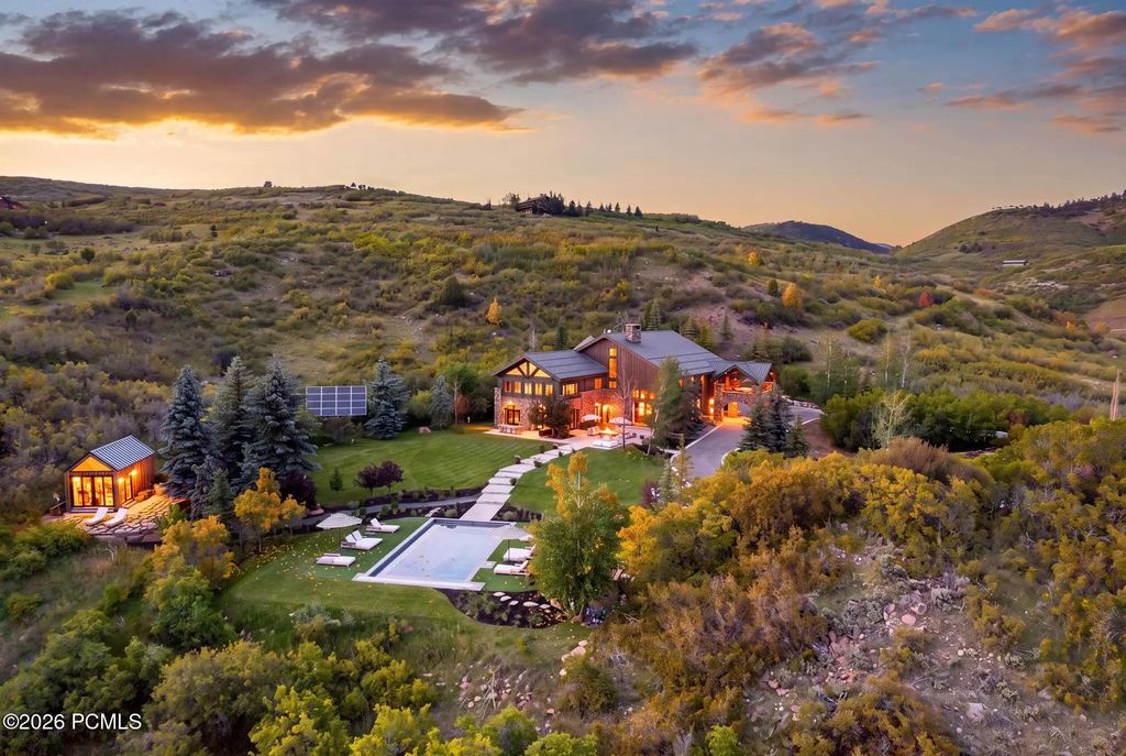 5971 N Maple Ridge Trl, Oakley