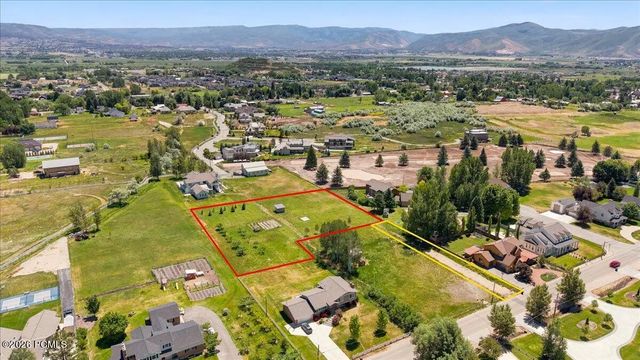538 Pine Canyon Road, Midway