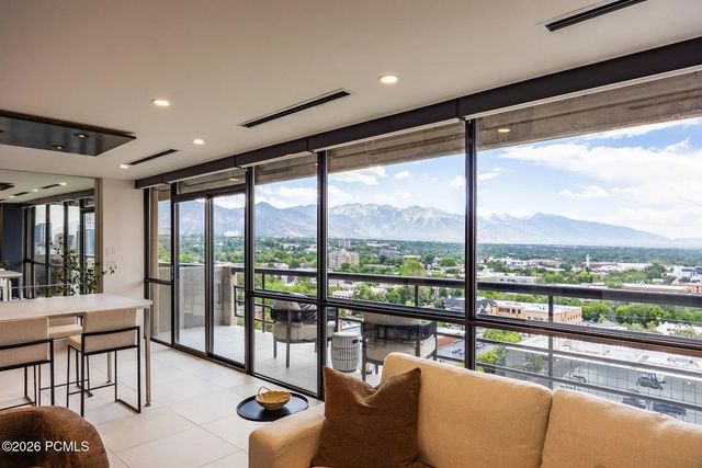 560 E South Temple Street Apt 1001, Salt Lake City