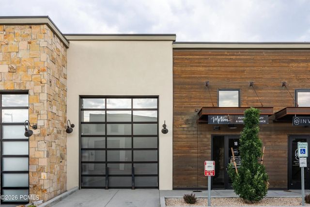 4554 N Forestdale Drive 16, Park City