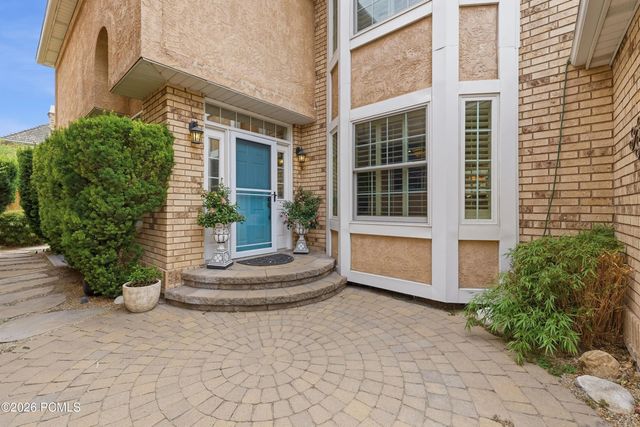 4521 S Countrylane Road, Millcreek