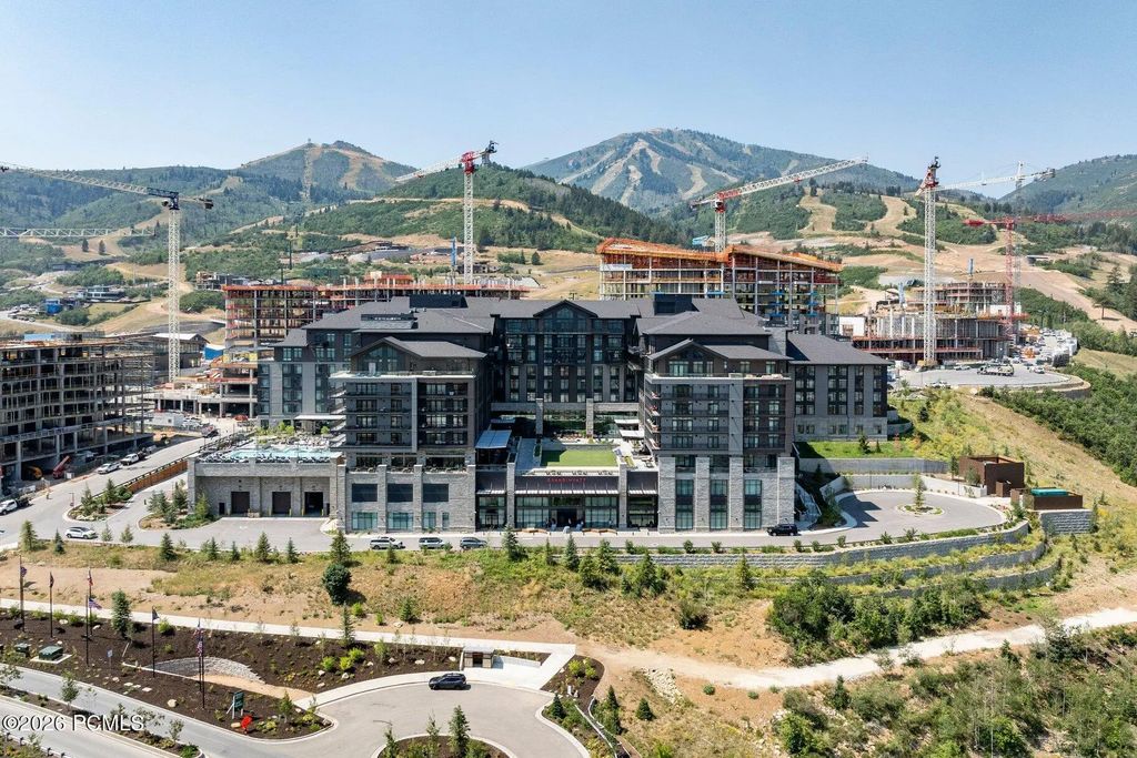 1702 W Glencoe Mountain Way 7045, Park City