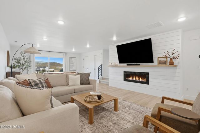 6572 Serviceberry Drive, Park City