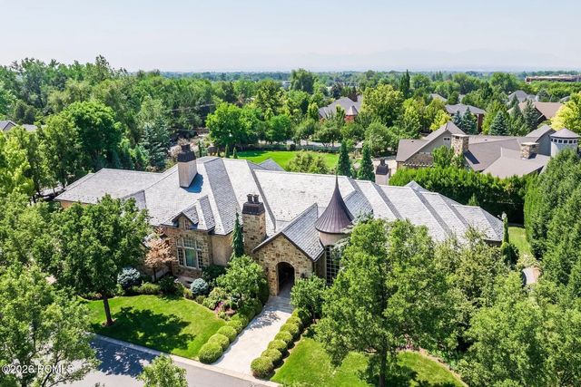6176 S Verness Cove, Holladay
